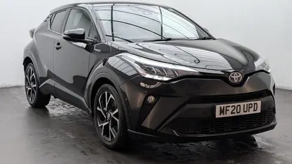 Used 2023 Toyota C-HR Design SUV | £14,750 (Good price)