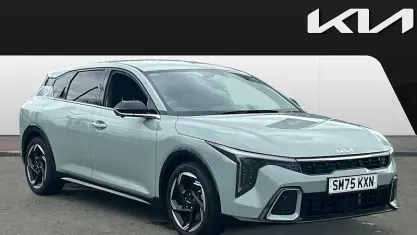 Used Kia K4 GT-Line 150 HP (110 kW) 2026 White Hatchback