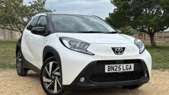 Pure white Used 2024 Toyota Aygo Hatchback | £17,396 (Fair price)