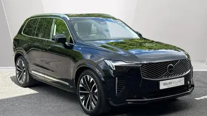Begagnad Volvo XC90 Ultra 250 HK (183 kW) 2024 SUV