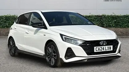 Used Hyundai i20 N Line 120 HP (88 kW) 2024 White Hatchback