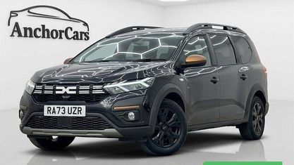 Używany Dacia Jogger Extreme 141 KM (103 kW) 2025 Minivan