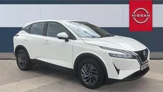 White Used 2021 Nissan Qashqai Acenta Premium SUV | £15,311 (Fair price)