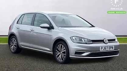 Used VW Golf VII SE 125 HP (91 kW) 2017 Hatchback