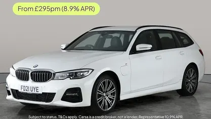 White Used 2021 BMW 330e M Sport Estate | £19,222 (Fair price)