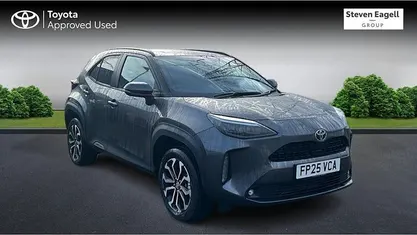 Used 2025 Toyota Yaris Hybrid Design Estate | £23,427 (Fair price)