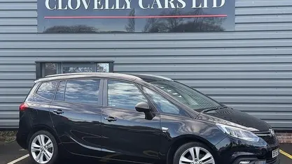 Used Vauxhall Zafira Tourer SRi 140 HP (102 kW) 2018 Black MPV