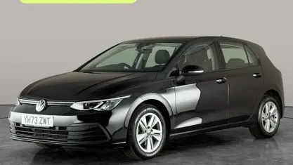Used VW Golf VIII Life 131 HP (96 kW) 2023 Black Hatchback