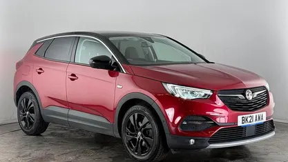 Red Used 2021 Vauxhall Grandland X SRi SUV | £10,350 (Good price)