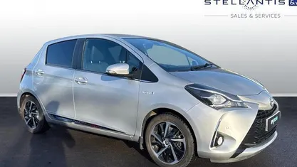 Used 2020 Toyota Yaris Hybrid Hatchback | £15,572 (Fair price)