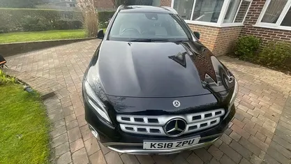 Used Mercedes GLA200 Active 136 HP (100 kW) 2018 Black SUV