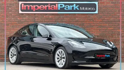 Used Tesla Model 3 Standard Range 180 kW (245 HP) 2021 Sedan