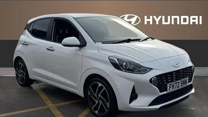 Used Hyundai i10 Premium 67 HP (49 kW) 2023 Hatchback