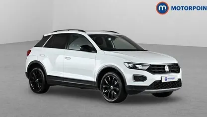 Begagnad VW T-Roc Black Edition 150 HK (110 kW) 2021 Vit SUV