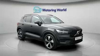 Usado Volvo XC40 Plus 211 HP (155 kW) 2021 Preto SUV