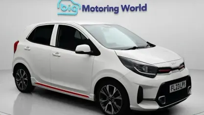 Used Kia Picanto GT-Line 67 HP (49 kW) 2023 White Hatchback