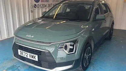 Second-hand Kia Niro 141 CP (103 kW) 2023 Verde SUV