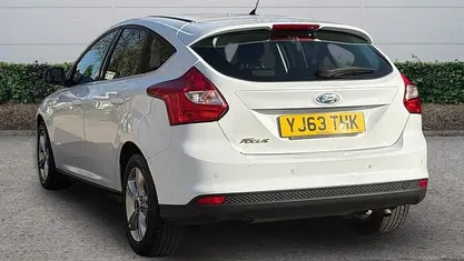 Used Ford Focus Zetec 125 HP (91 kW) 2013 Hatchback