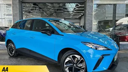 Used MG MG4 EV SE 125 kW (170 HP) 2023 Blue Hatchback