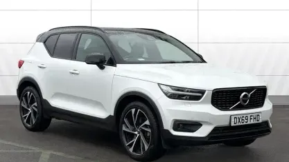 Usado Volvo XC40 R-Design Pro 190 HP (139 kW) 2020 SUV