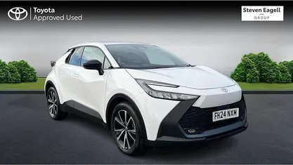 Used 2025 Toyota C-HR Design SUV | £25,711 (Fair price)