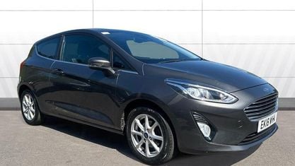 Second-hand Ford Fiesta Zetec 101 CP (74 kW) 2018 Gri Hatchback