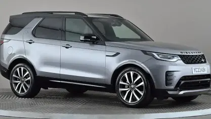 Used Land Rover Discovery 5 SE Dynamic 300 HP (220 kW) 2023 Grey SUV