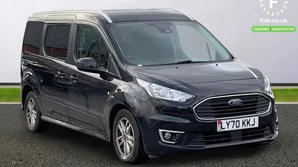 Used Ford Tourneo Titanium 120 HP (88 kW) 2021 Estate