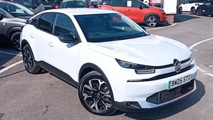 Used Citroën e-C4 114 kW (156 HP) 2026 Hatchback