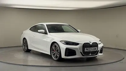 Mineral white Used 2022 BMW M440 Comfort Edition Sedan | £34,350 (Fair price)