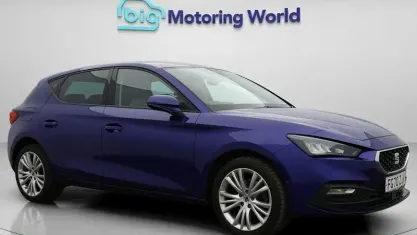 Used Seat Leon SE Dynamic 110 HP (80 kW) 2020 Blue Hatchback