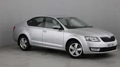 Brilliant silver metallic Used 2017 Skoda Octavia SE Hatchback | £11,400 (Good price)