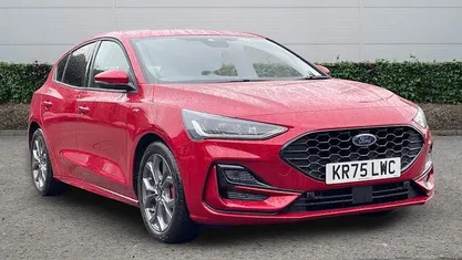 Used 2025 Ford Focus ST-Line Hatchback | £20,990 (Fair price)