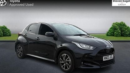 Usado Toyota Yaris Hybrid Design 116 CV (85 kW) 2026 Utilitario