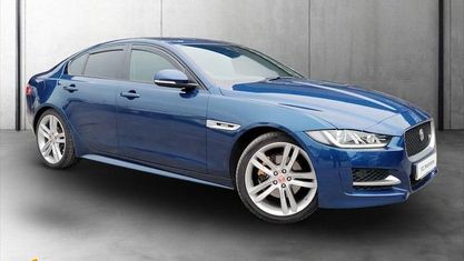 Begagnad Jaguar XE R-Sport 179 HK (131 kW) 2019 Sedan