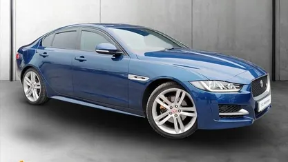 Used Jaguar XE R-Sport 179 HP (131 kW) 2019 Sedan
