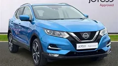 Blue Used 2017 Nissan Qashqai N-Connecta SUV | £9,272 (Fair price)
