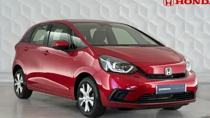 Used Honda Jazz Hybrid 109 HP (80 kW) 2023 Crystal red Hatchback
