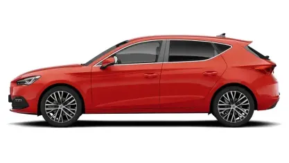Used Seat Leon SE Dynamic 131 HP (96 kW) 2019 Red Hatchback
