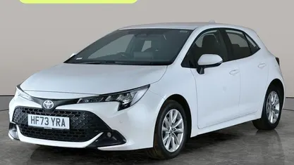 Used Toyota Corolla 140 HP (102 kW) 2026 Hatchback