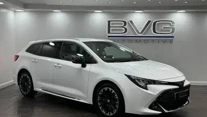 Used Toyota Corolla Sport 122 HP (89 kW) 2022 White Estate