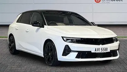 White Used 2024 Vauxhall Astra S Hatchback | £16,480 (Fair price)