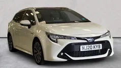 White Used 2020 Toyota Corolla Design Estate | £16,802 (Fair price)