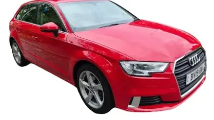 Used Audi A3 Sportback Sport 116 HP (85 kW) 2019 Red Hatchback