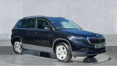 Black magic pearl effect Used 2025 Skoda Karoq SE Drive SUV | £22,500 (Fair price)
