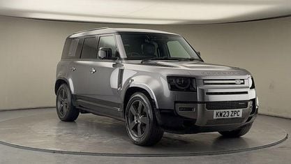 Używany Land Rover Defender HSE Dynamic 300 KM (220 kW) 2023 Szary SUV