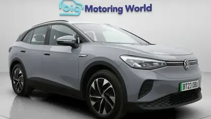 Begagnad VW ID.4 Pro 150 kW (204 HK) 2023 Grå SUV