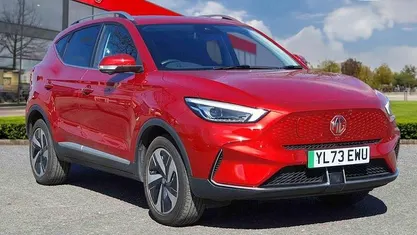 Used MG ZS Trophy Connect 114 kW (156 HP) 2022 Red SUV