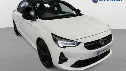 Used Vauxhall Corsa 75 HP (55 kW) 2023 White Hatchback