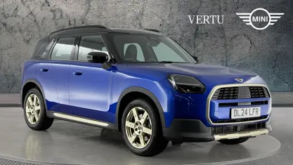 Used Mini Countryman Classic 170 HP (125 kW) 2024 Blazing blue SUV